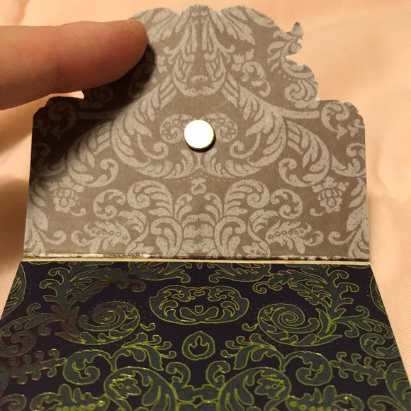 Monogrammed ‘A’ Notepad - Picture 2 of 5